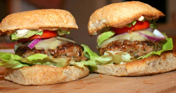 cookingwithmelody_turkey-basil-burgers