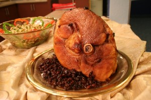 CookingwithMelody.com/Bone-In Ham